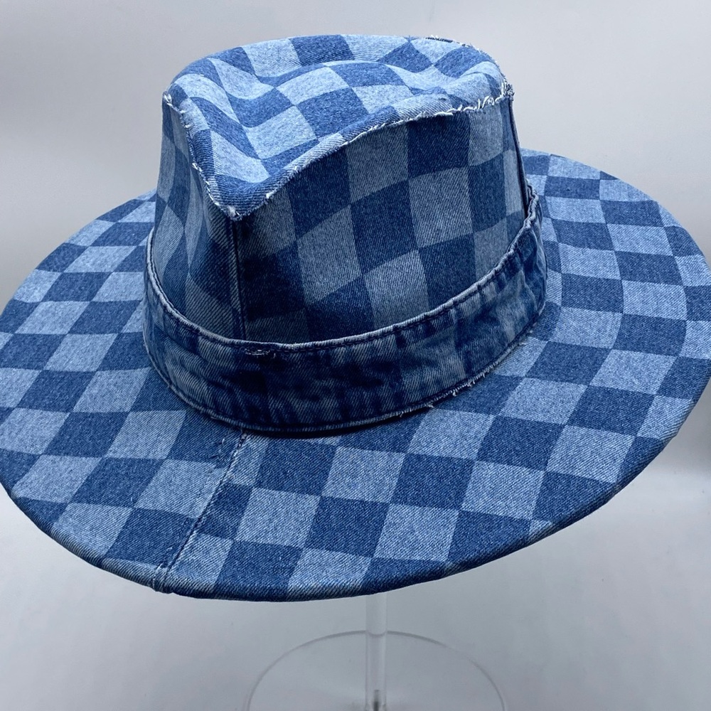 Checkmate by The Chapeauholic